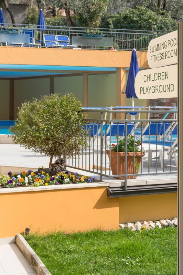 Hotel Drago - Garda Lake Collection Brenzone sul Garda Bagian luar foto